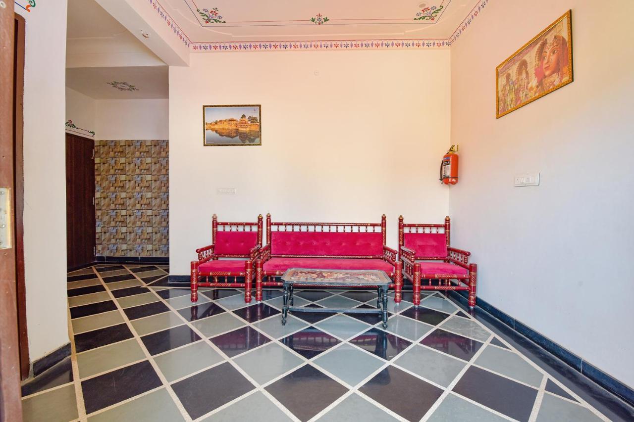Fabexpress Achrol Palace Udaipur Exteriör bild